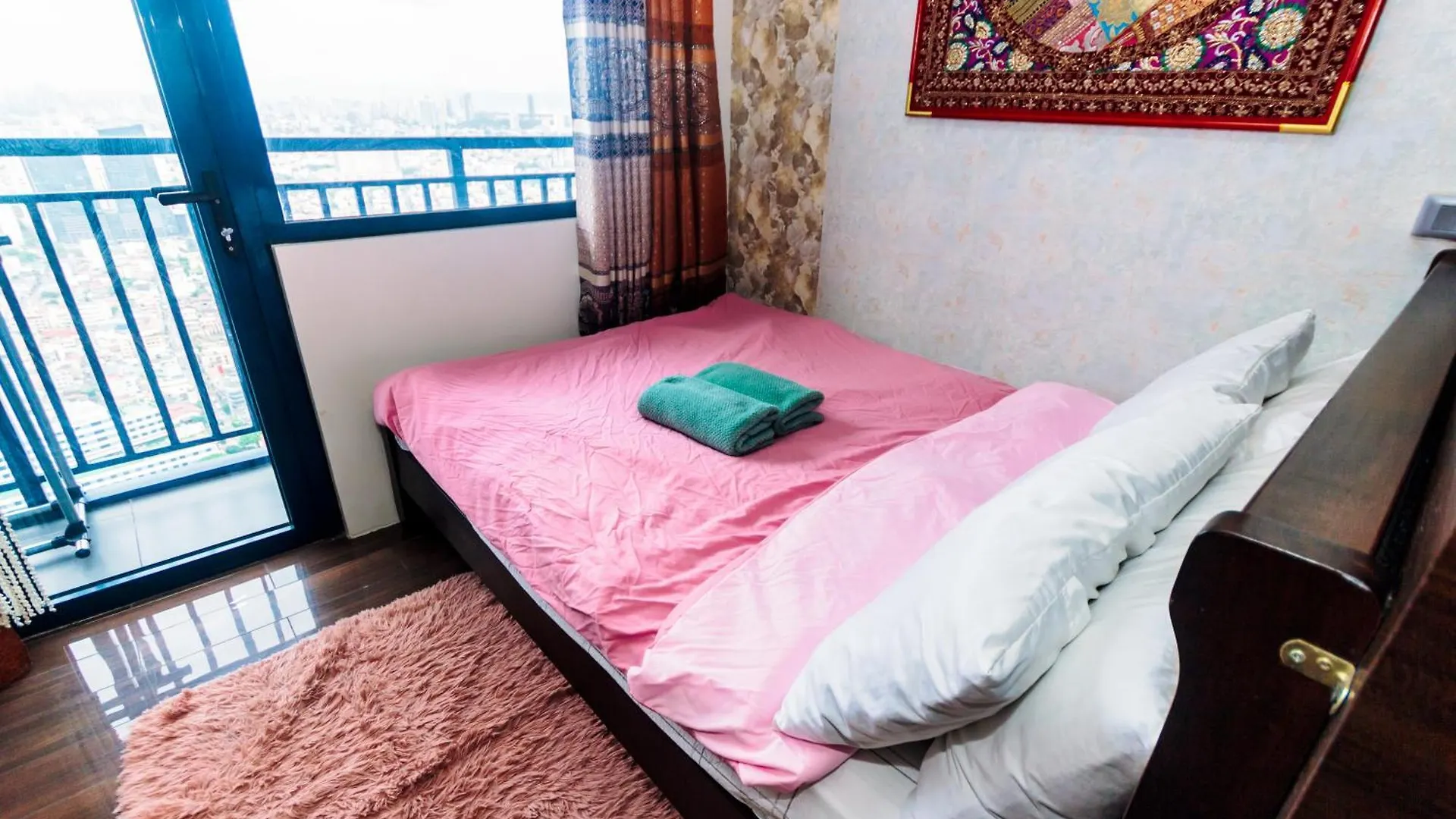 Apartman Canvas & Petals Blossoming Art Penthouse Gym Swim Park 5716 Manila Fülöp-szigetek