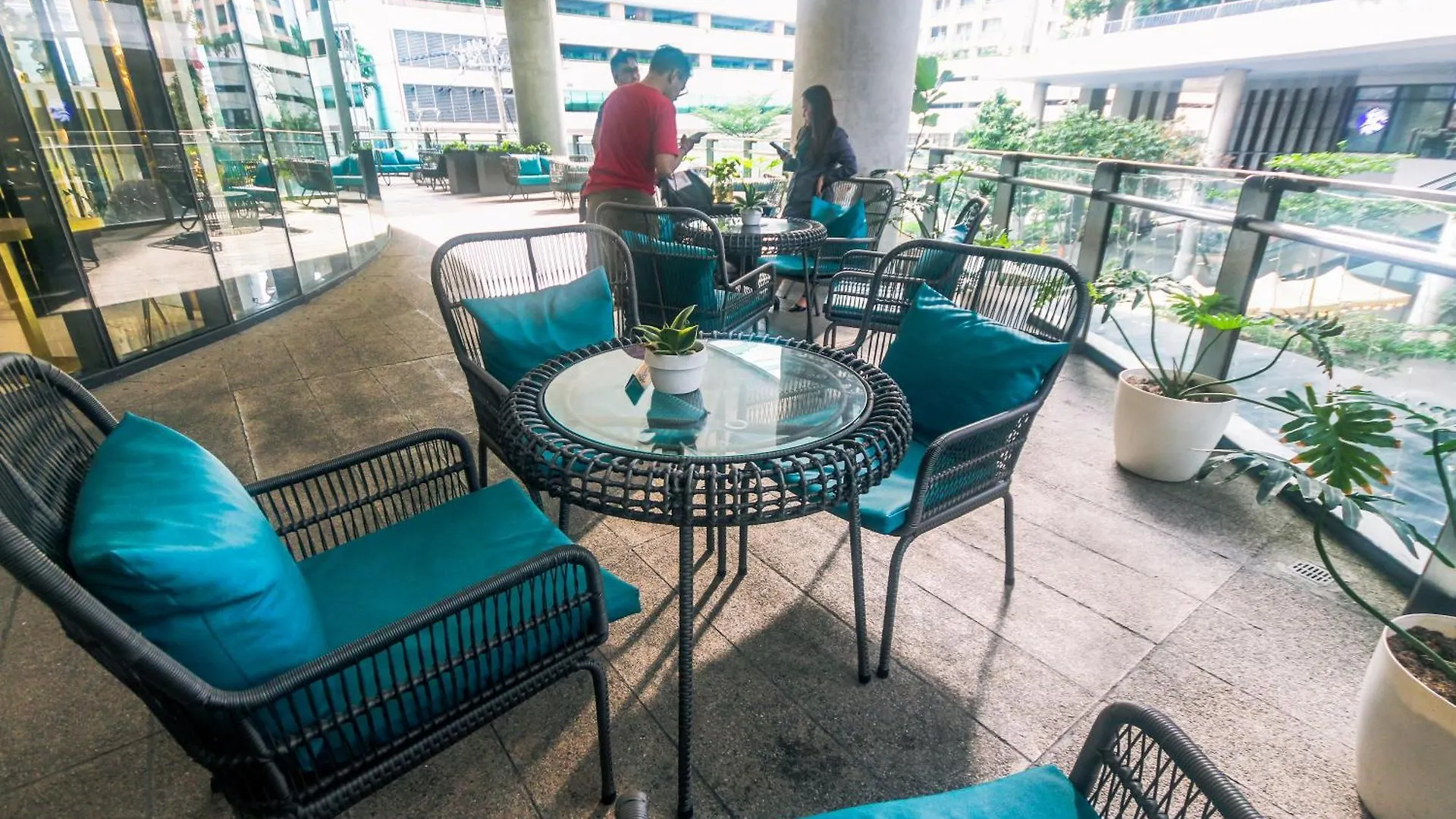Canvas & Petals Blossoming Art Penthouse Gym Swim Park 5716 Manila